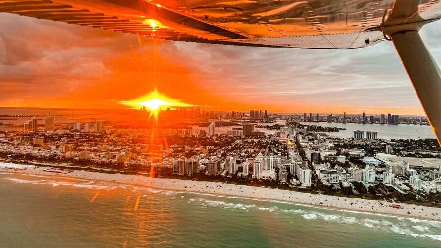 Miami Beach: Romantic Sunset Flight with Champagne - Comfort, small-plane reality, and how the pilot experience feels