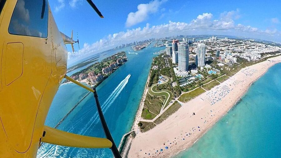 Miami Beach: Sightseeing Helicopter Tour - The 20-minute flight flow: what happens from takeoff to landing