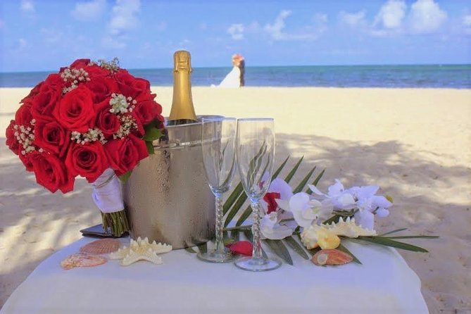 MIAMI Beach Wedding or Vow Renewal Ceremony - Legal marriage in Florida: don’t wait until the day-of