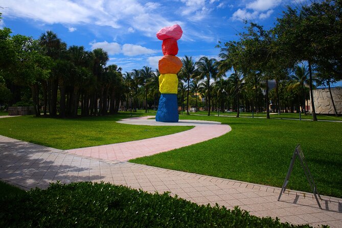 Miami Beaches Self-Guided Driving Audio Tour - The Venetian Islands: canals, bridges, and island geometry