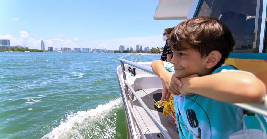 Miami: Biscayne Bay Celebrity Homes Sightseeing Cruise - Celebrity Homes Sightseeing: Names, Stories, and What to Look For