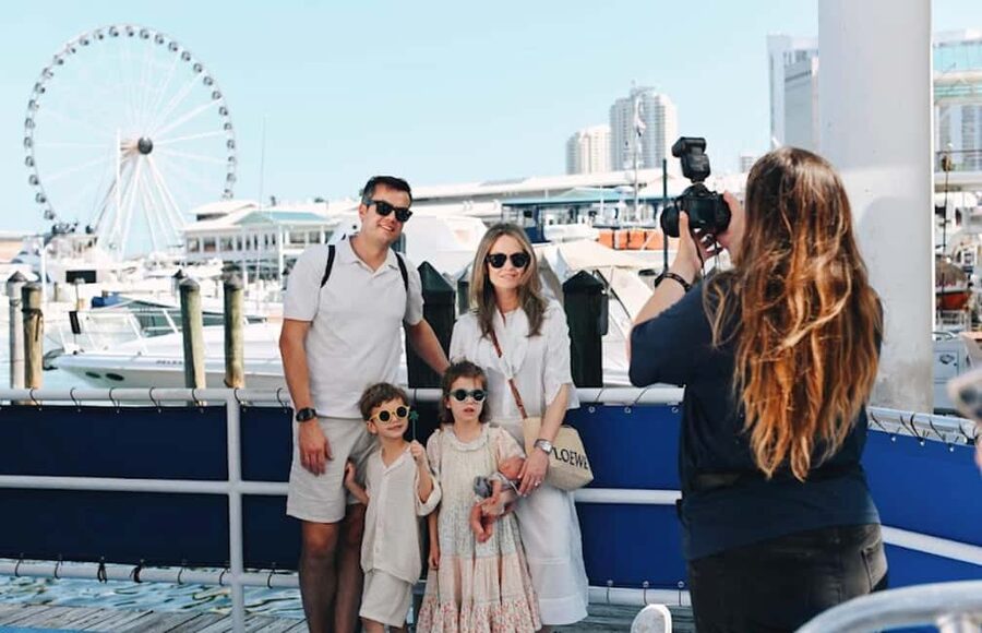 Miami: Biscayne Bay Millionaire's Homes Sightseeing Cruise - The vibe: yacht cruising, but with a real Miami rhythm