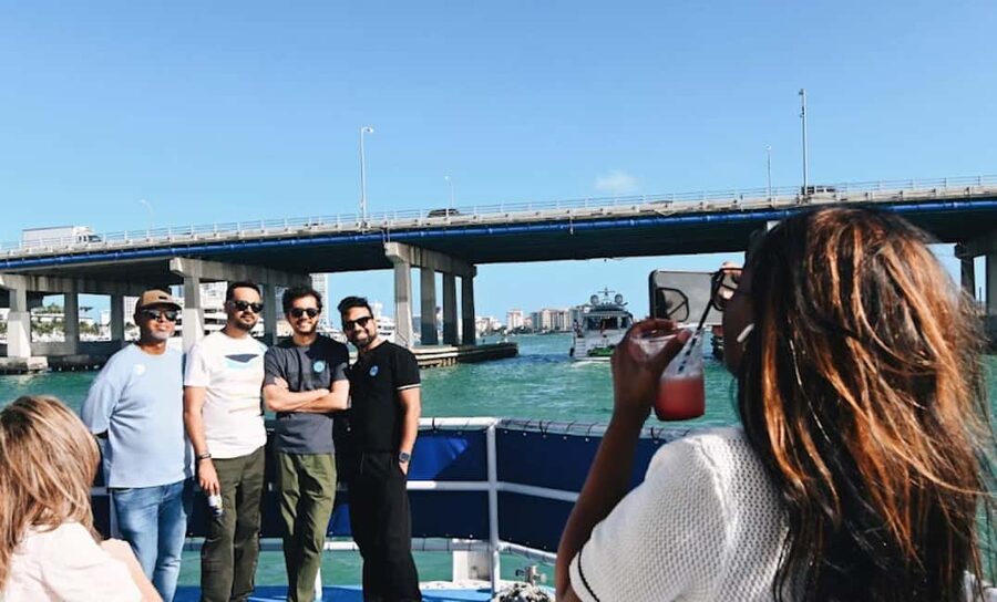 Miami: Biscayne Bay Millionaire's Homes Sightseeing Cruise - Quick “book vs. skip” advice