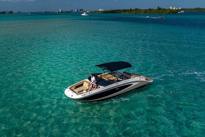 Miami Biscayne Bay Private Boat Experience with Captain - A Biscayne Bay boat ride that feels like Miami’s best postcard