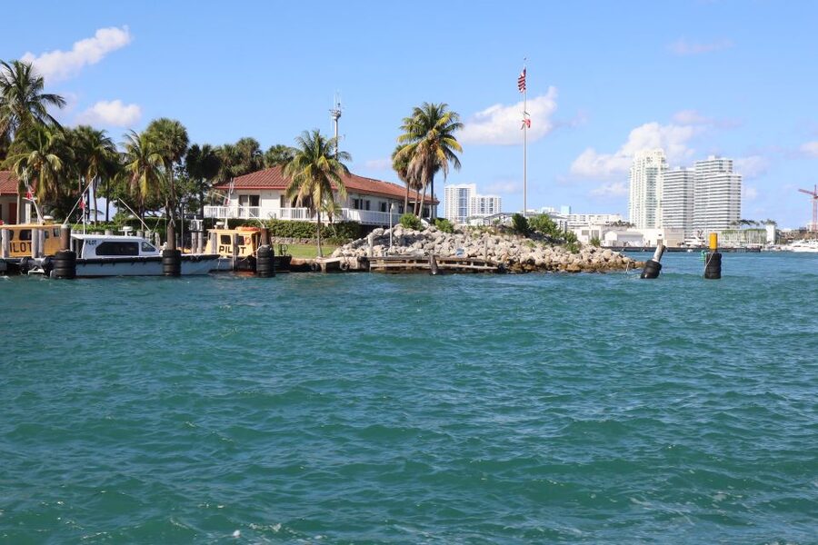 Miami Biscayne Bay: Sunset Boat Cruise & Millionaire Homes - Key Points Before You Go