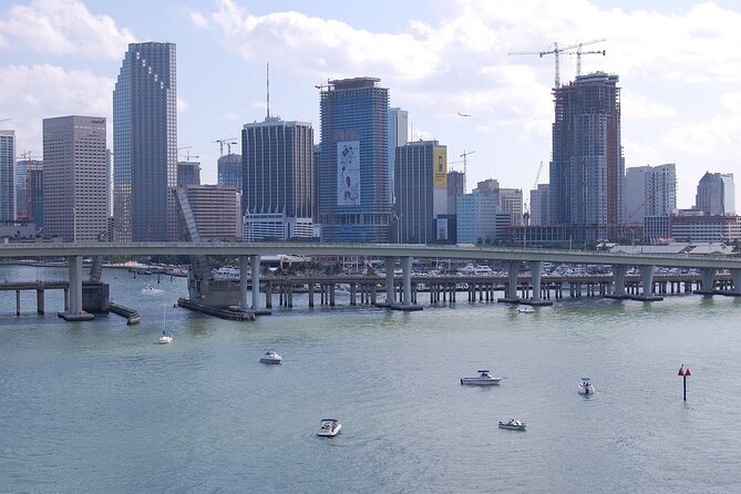 Miami Boat Tour and Sunset Cruise 90 Minutes - Fisher Island Views: The Private-Access Surprise