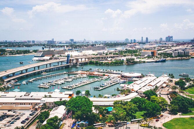 Miami Boat Tour and Sunset Cruise 90 Minutes - Starting at Bayside Marketplace: Where the Tour Begins
