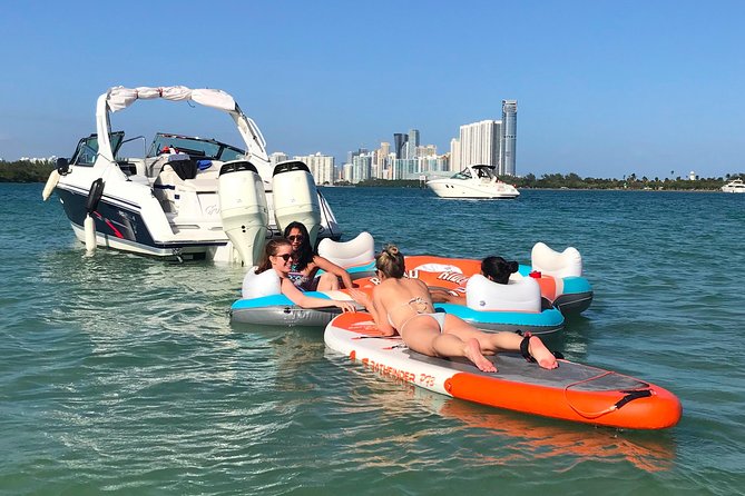 Miami Boat Tour, Haulover Sandbar, Raccoon Island and more - Stop 1: Raccoon Island (Sandspur) for Wildlife You Can Actually See