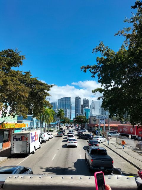 Miami : Bus, Boat & Walking Tour the Ultimate City Discovery - The Luxury Minibus Ride: Comfort Without the Long Detours