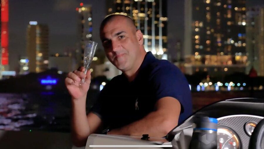 Miami: BYOB Day, Sunset or Night Private Boat Tour - Cruising Miami Bay: Skyline Lights, Star Island, and the Celebrity-Home Route