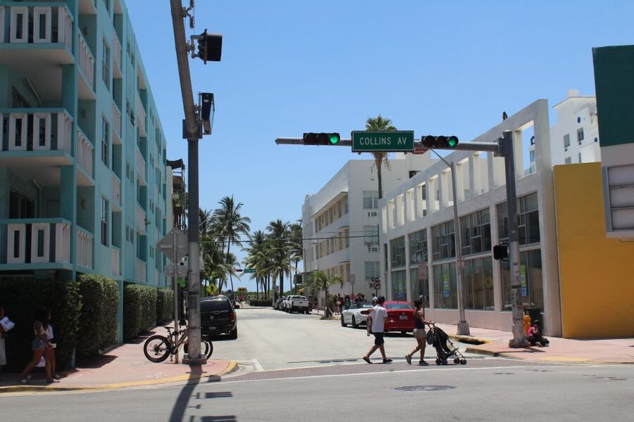Miami: City Bus Tour with Downtown or Miami Beach Pickup - Millionaire’s Row, Fisher Island, And Scarface-Style Celebrity Lore