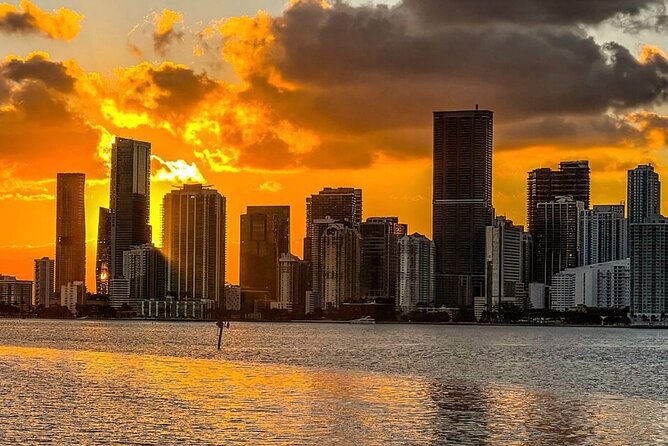 Miami Cruise of Celebrity Homes and Biscayne Bay - Getting aboard at Bayfront Park (and how to not lose time)
