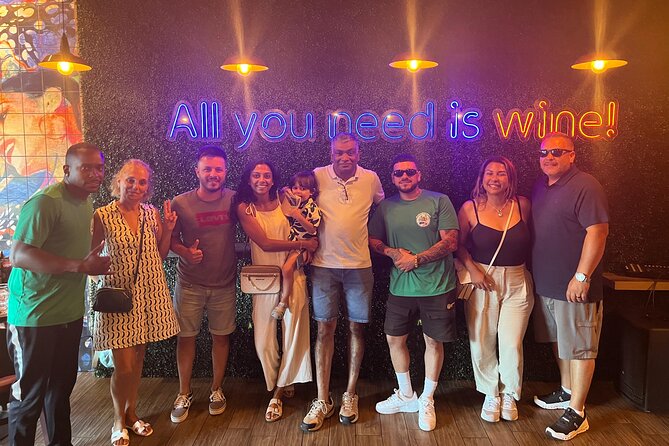 Miami Culture & City Tour – Little Havana with Free Mojito - First stop: Bayside Marketplace and your Miami “starter pack”