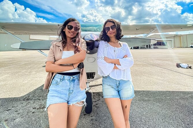 Miami Downtown Airplane Tour with Free drinks - A small-plane Miami airplane tour that fits a tight schedule