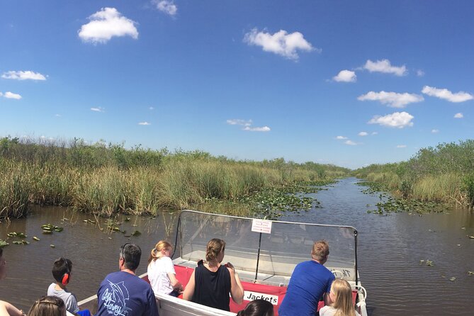 Miami: Everglades Airboat incl. Group Photo - Covered airboat basics: what it feels like when the throttle hits