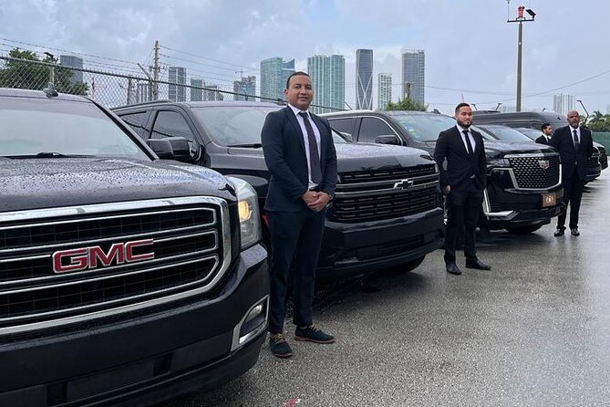 Miami & Ft. Lauderdale Airport Transfer & Transportation Service - Comfort and Communication: What the Driver Experience Feels Like