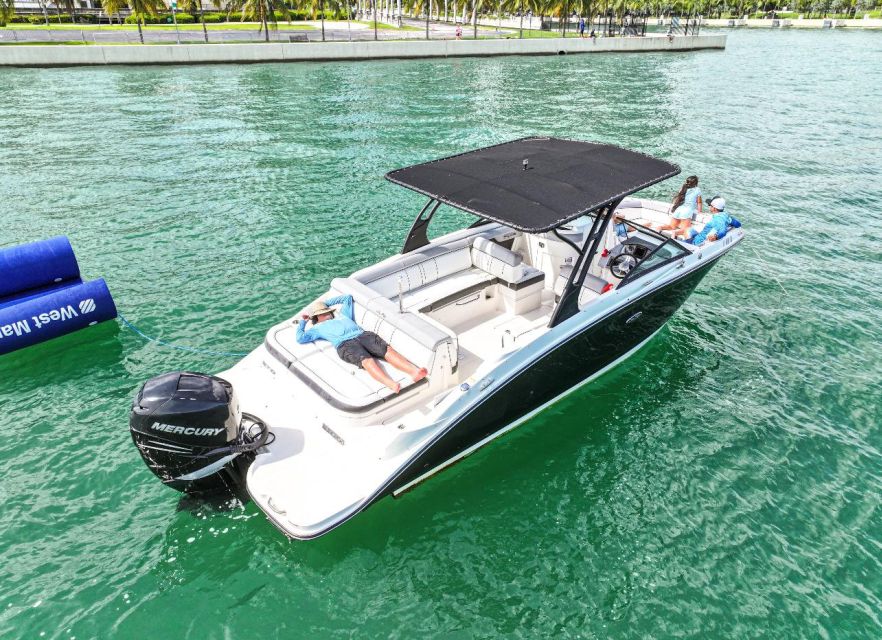 Miami: Guided Boat Tour with Champagne - Who this boat tour is best for