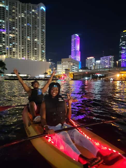 Miami: Guided LED-Lit Kayak Night Tour - LED-lit Miami from the water: what makes this night tour special