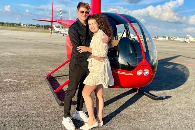 Miami Helicopter Tour: Best Sightseeing Adventure in Miami - Tahiti Beach and the direct-water look