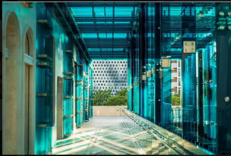 Miami: HIDDEN WORLD OF MIAMI DESIGN DISTRICT - Where the tour starts: 151 NE 41st St, between Gucci and Chanel