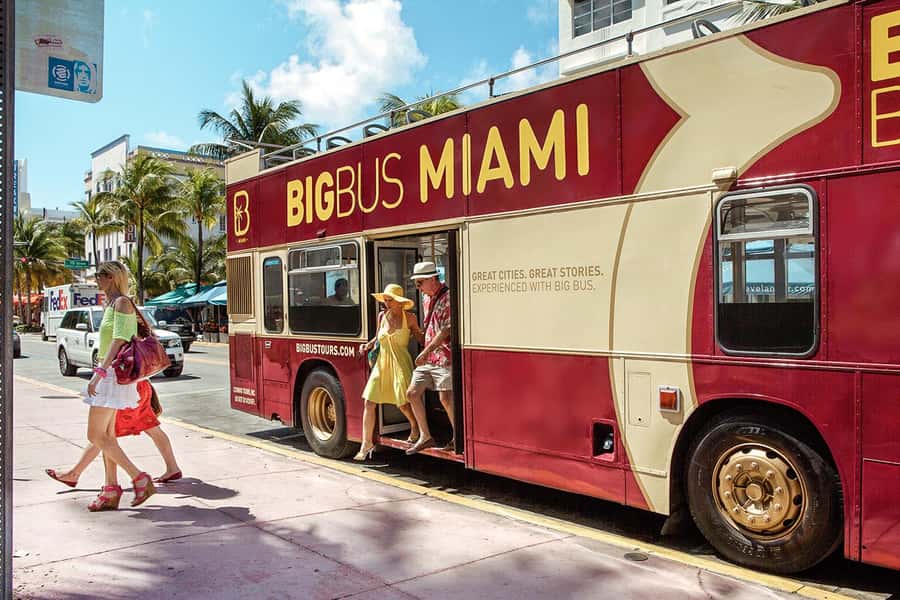 Miami: Hop-on Hop-off Open-top Bus Tour and Optional Cruise - South Beach: Ocean Views and the Best Window for People-Watching