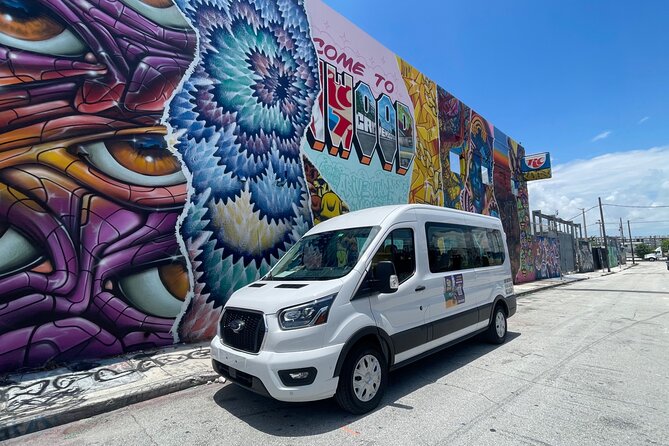 Miami in 3.5 Hours: Sightseeing, Traditions & Photography Tour - Ocean Drive and MacArthur Causeway views: classic Miami, fast