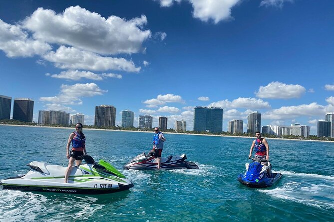 Miami Jet Ski Adventure + Complimentary Boat Ride - Entering Biscayne Bay: How the Boat Ride Sets the Tone