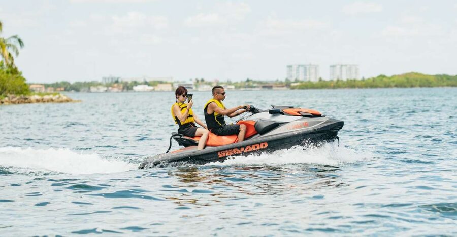 Miami: Jet Ski Rental in Biscayne Bay - Biscayne Bay Riding Zone: Speed Runs and Big Wave Bounces