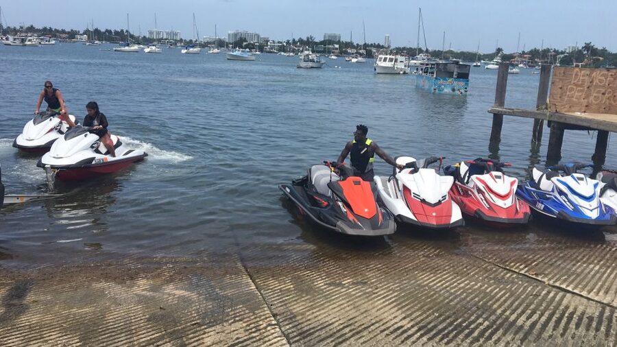 Miami: Jet Ski Rental with Instructor and Tutorial - Pontoon Boat to the Jet Ski Platform: Why This Matters