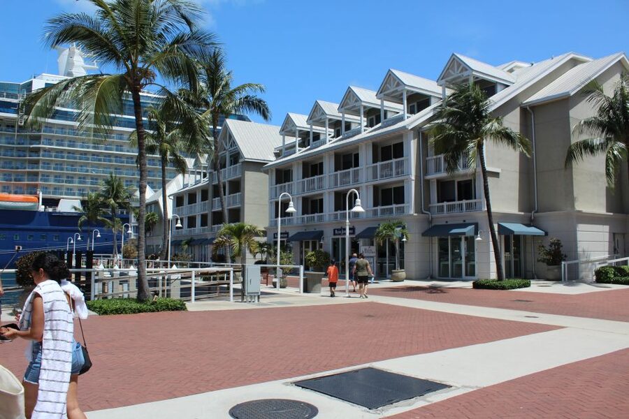 Miami: Key West Boat Tour w/ Optional Snorkeling & Open Bar - Time on the Water Beyond Snorkeling