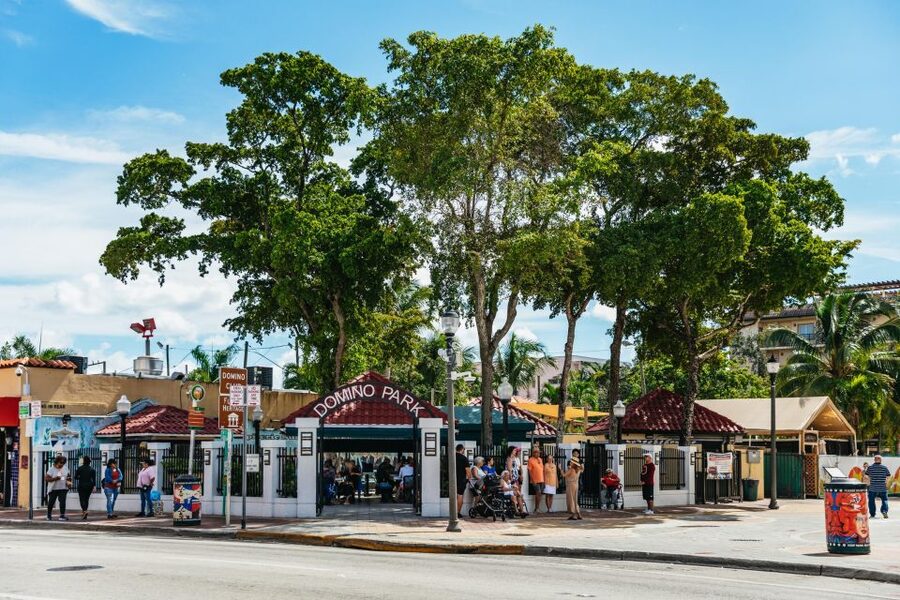Miami: Little Havana Food Walking Tour with Tastings - Cigar-Making Factory: See the Craft, Then Understand the Culture