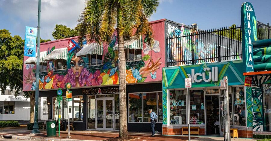 Miami: Little Havana Wow Walking Tour - Small Group Size - Quick hits before you go