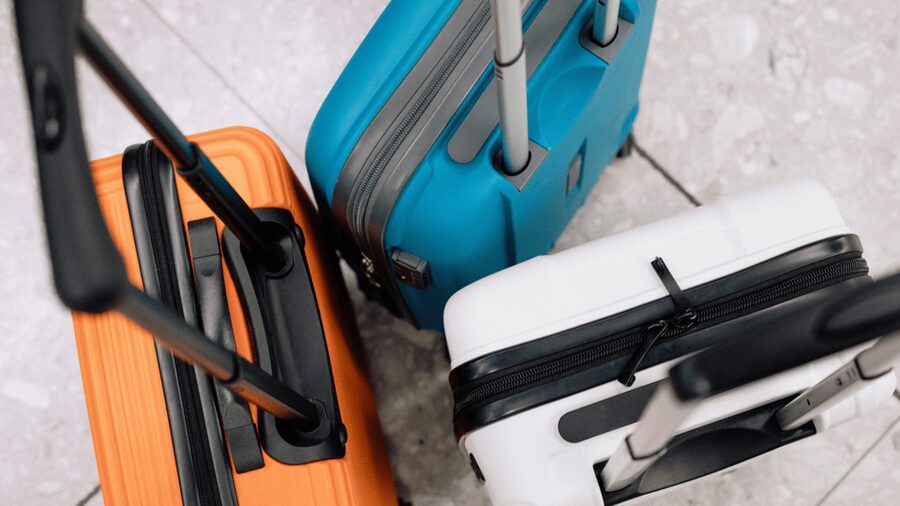 Miami: Luggage Storage close in International Airport - No Size Restrictions and Full Insurance: What You’re Actually Buying
