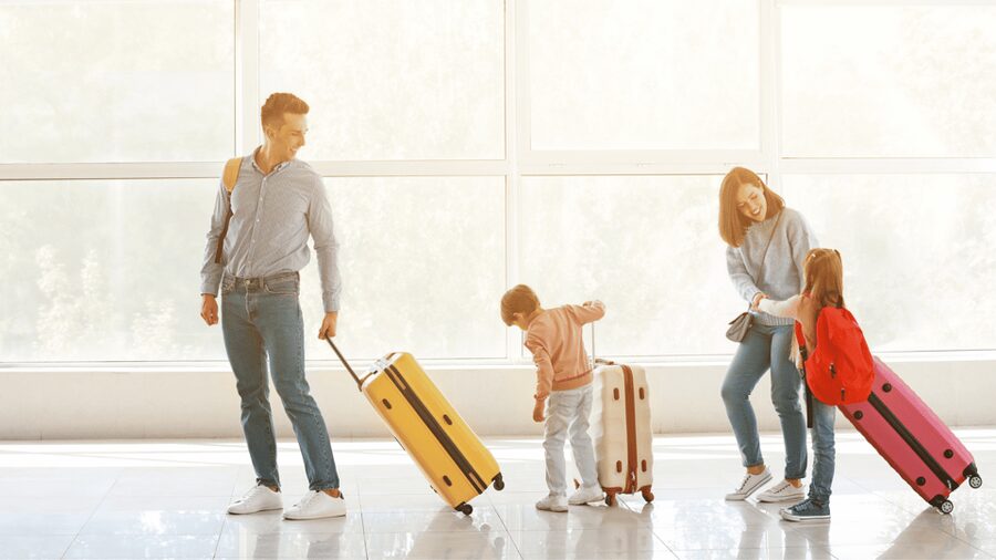 Miami: Luggage Storage close in International Airport - Who This Works Best For