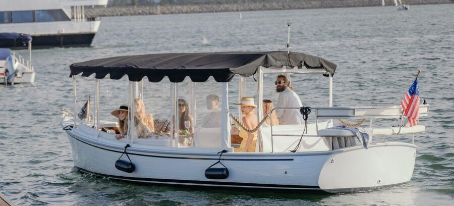 Miami: Luxury E-Boat Cruise with Wine and Charcuterie Board - Should You Book This Miami Luxury E-Boat Cruise?