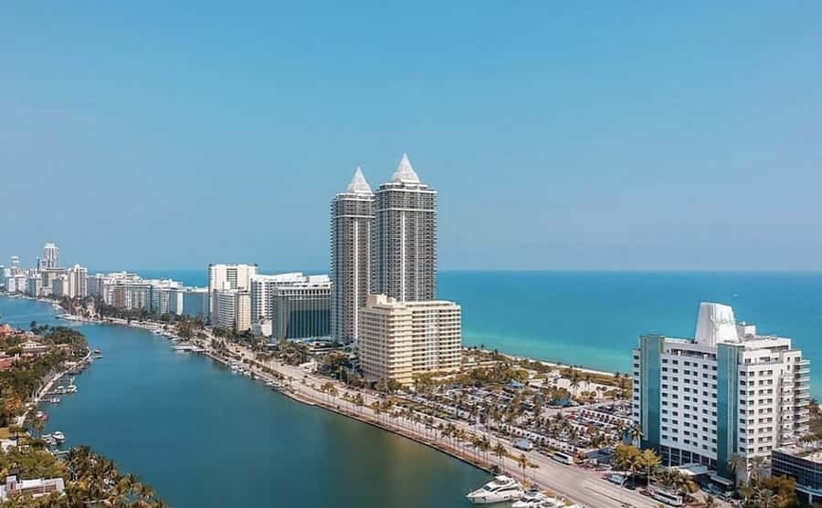 Miami: Luxury Private Helicopter Tour - Coconut Grove and Vizcaya: Where “Pretty” Turns Into Details