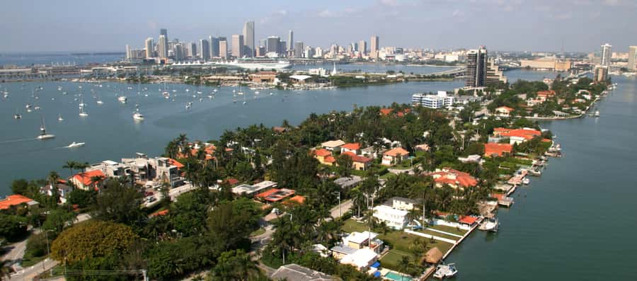 Miami: Luxury Private Helicopter Tour - Cruise Ships, Fisher Island, and Key Biscayne Views