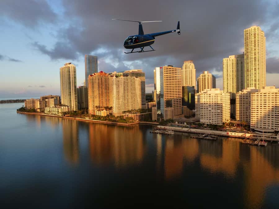 Miami: Luxury Private Helicopter Tour - Robinson R44 Reality Check: Small Helicopter, Big Views