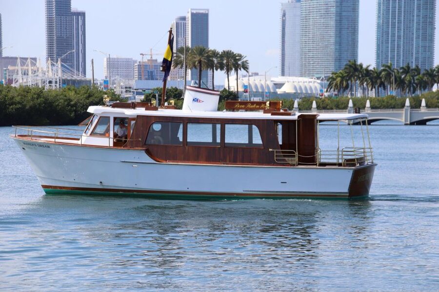 Miami: Miami Skyline Vintage Yacht Cruise, - Julia Tuttle and Henry Flagler: Miami’s Railroad Turning Point