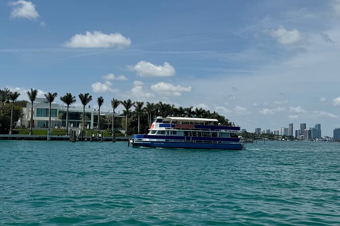 Miami Millionaires Sightseeing Cruise - Port of Miami and the downtown skyline: Magic City in motion