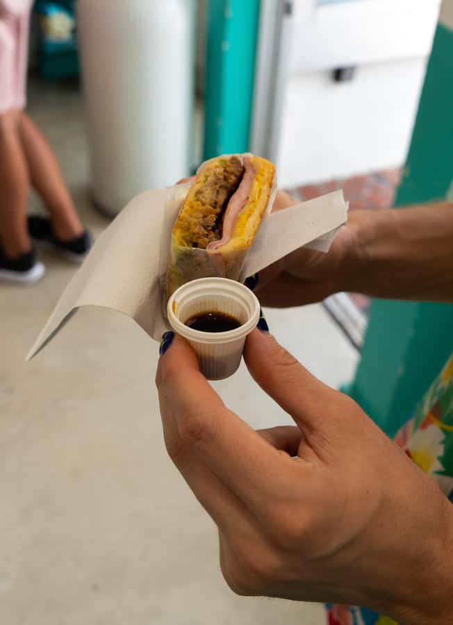 Miami Mosaic Signature Food Tour - Miami Mosaic is a smart way to eat your way through South Beach