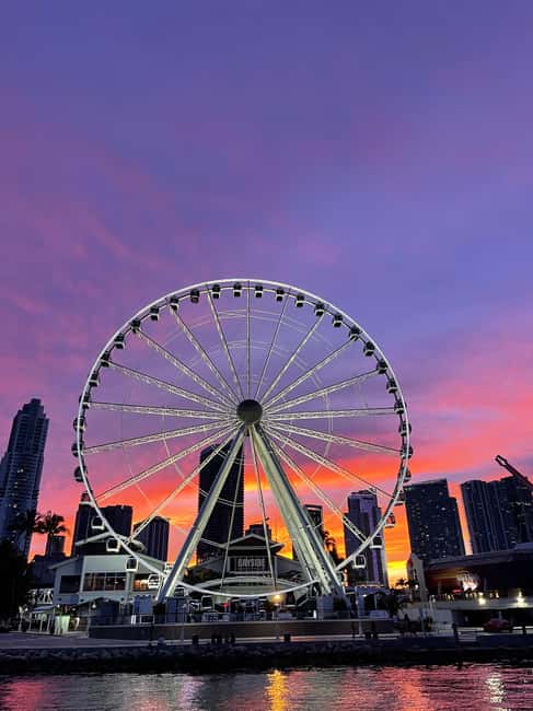 Miami Night two Hour Cruise with Open Bar & Skyline Views - Key highlights worth your attention