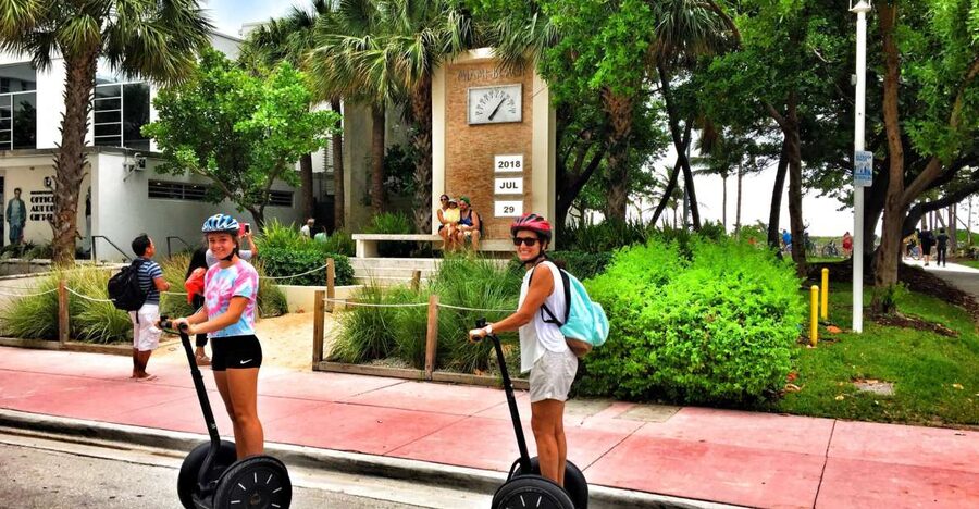 Miami: Ocean Drive Segway Tour - Ocean Drive, without the walking pain: the 30-minute value