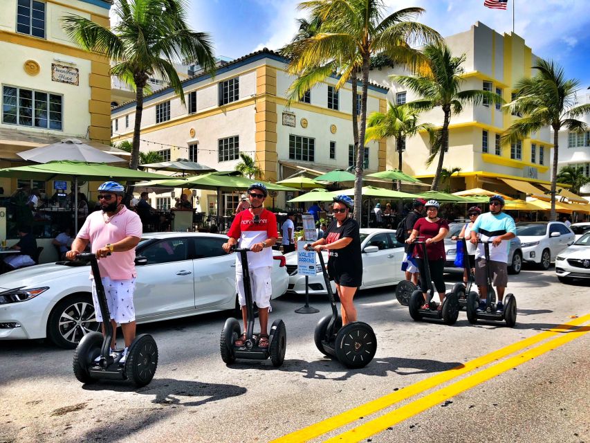 Miami: Ocean Drive Segway Tour - Lummus Park and the beachfront split-screen view