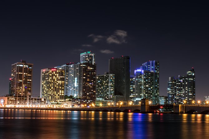Miami: Open-top Bus Sightseeing Night Tour with Live Guide - The Big Bus app tracking: a small feature with big peace-of-mind