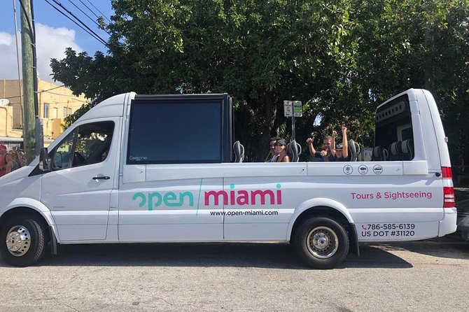 Miami Panoramic Sightseeing Tour in English, French or Spanish - Stop 5: Miami Design District for modern style and calmer shopping streets
