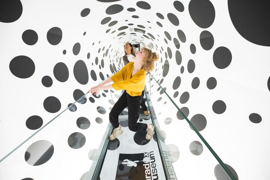 Miami: Paradox Museum Entry Ticket - The optical illusion circuit: ceiling walking and vanishing tricks