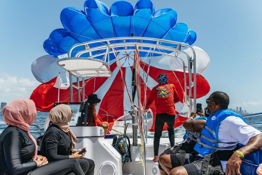 Miami: Parasailing Experience in Biscayne Bay - The speedboat run and the optional cool-off