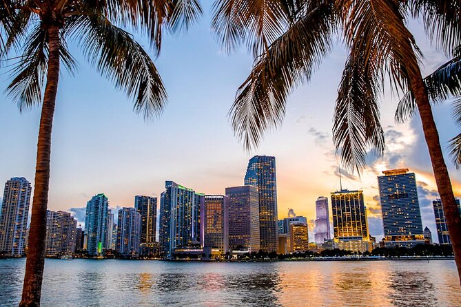 Miami Premium Tour with Cruise Port Pick-up & Airport Drop-off - South Beach Drive and the Art Deco District: Glam in a Short Window