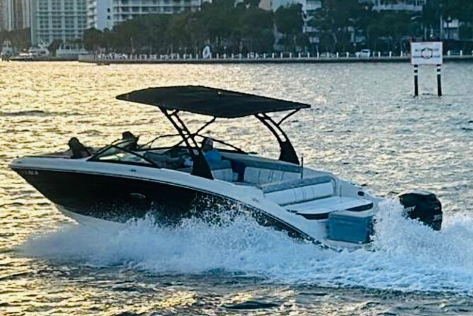 Miami Private Boat Rental with Champagne, Sandbars & Floating Mat - Where You’ll Cruise: Biscayne Bay Views and the Miami Landmarks People Actually Talk About